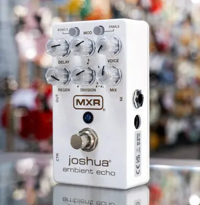 MXR - Joshua Ambient Echo Pedal 2